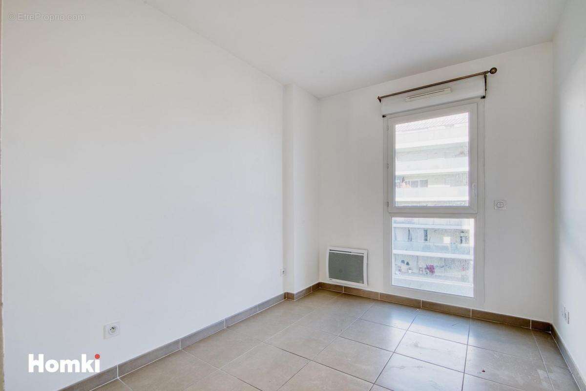 Appartement à MARSEILLE-12E