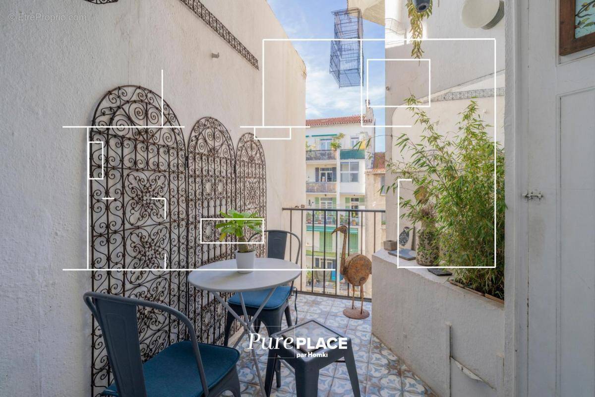 Appartement à MARSEILLE-4E