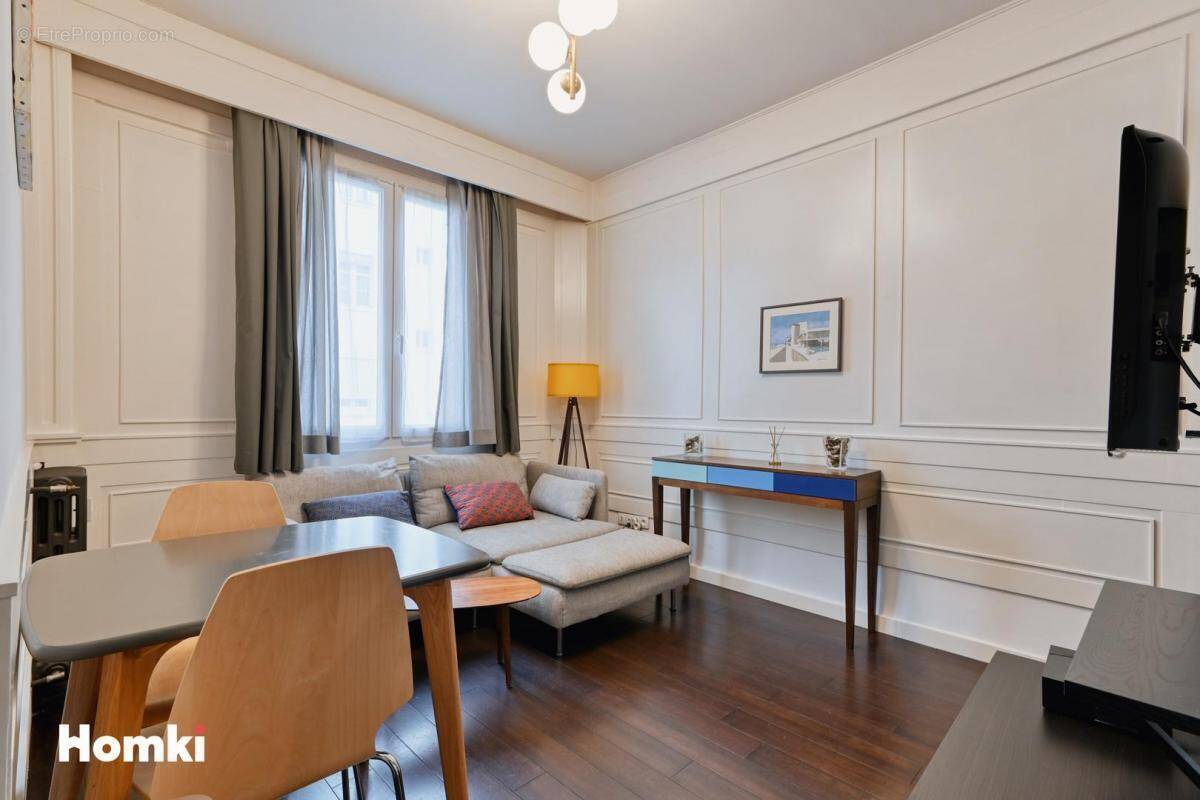 Appartement à MARSEILLE-7E