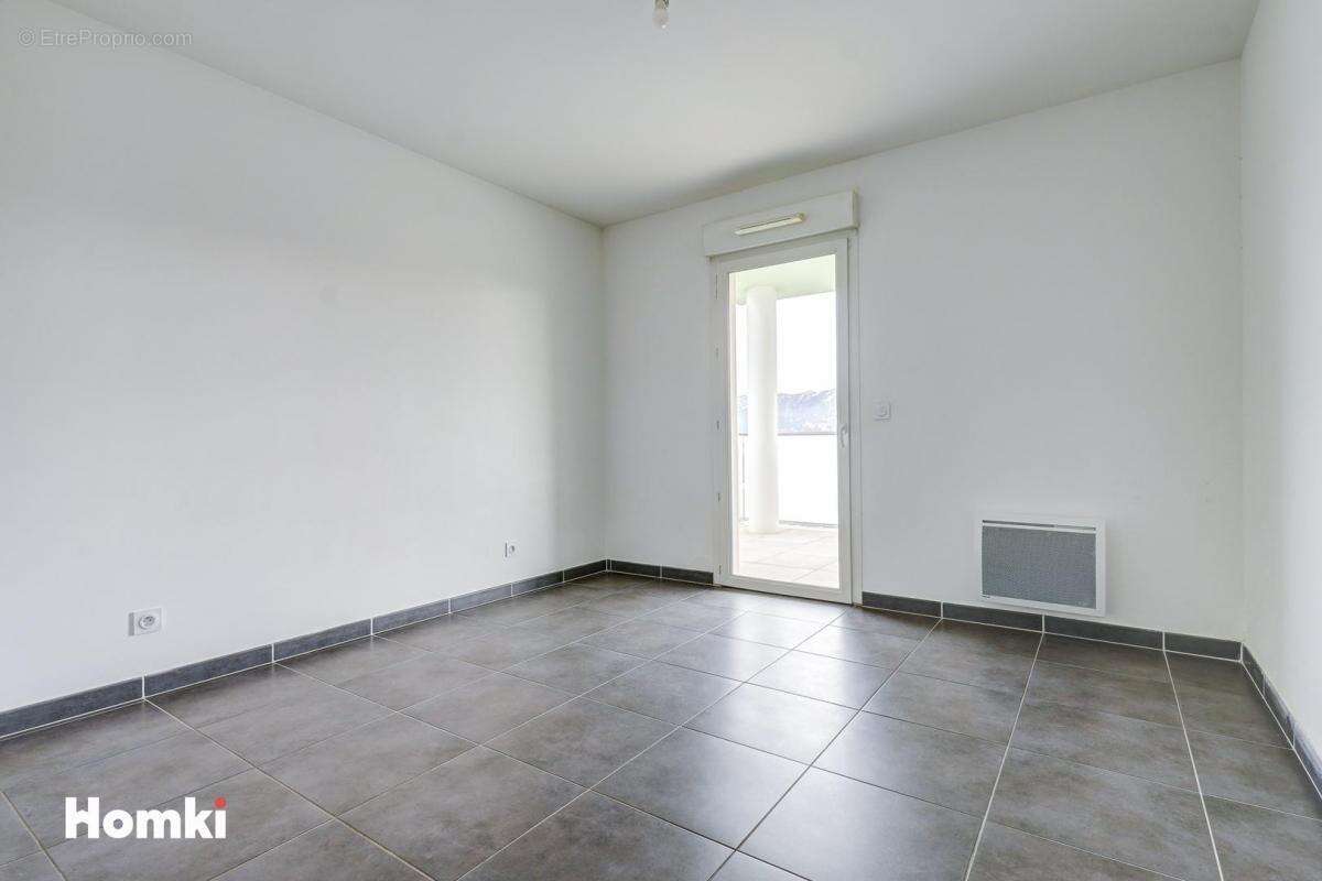 Appartement à MARSEILLE-12E