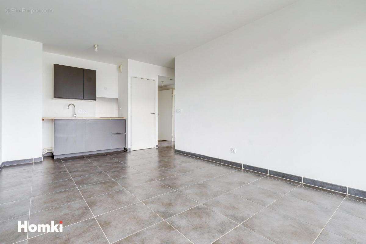 Appartement à MARSEILLE-12E