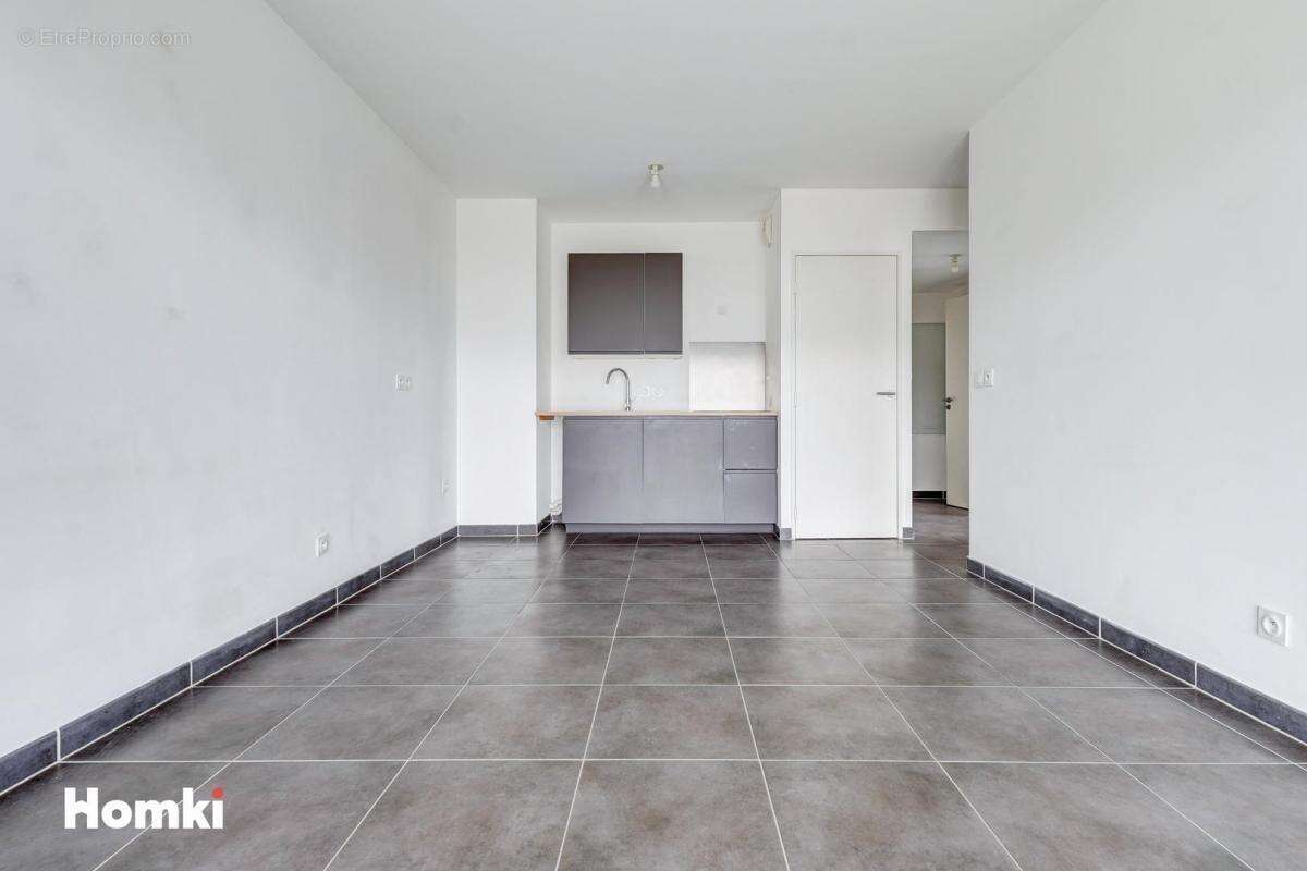 Appartement à MARSEILLE-12E