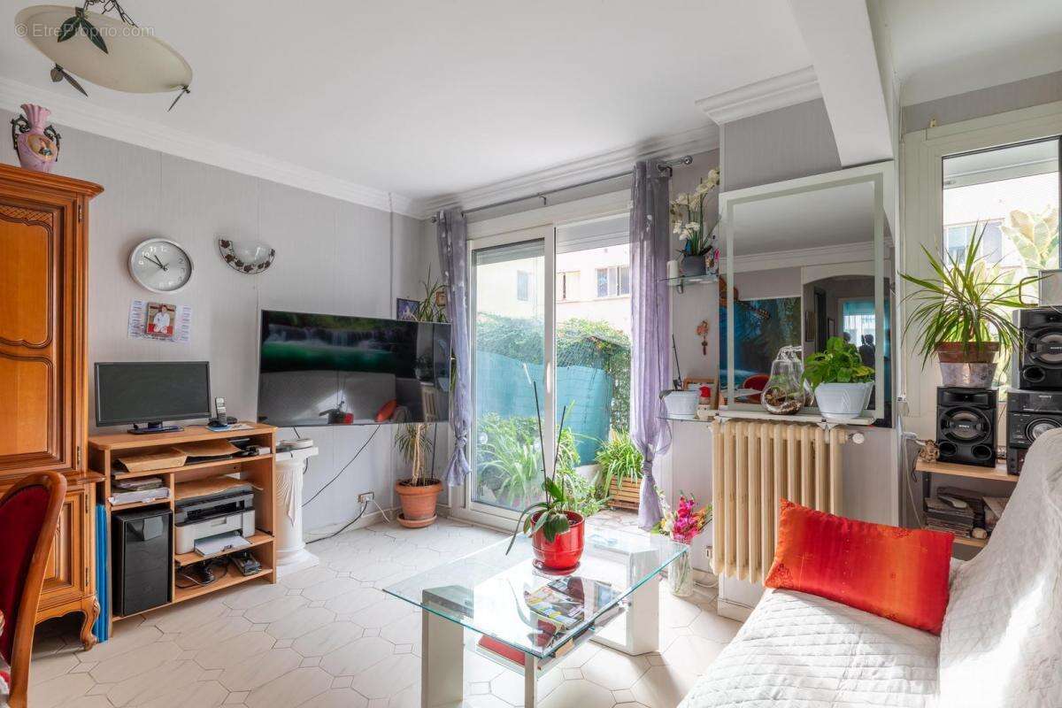 Appartement à CAGNES-SUR-MER