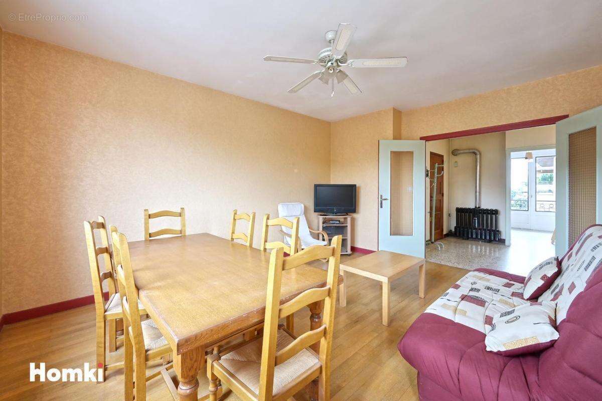 Appartement à BOURGOIN-JALLIEU