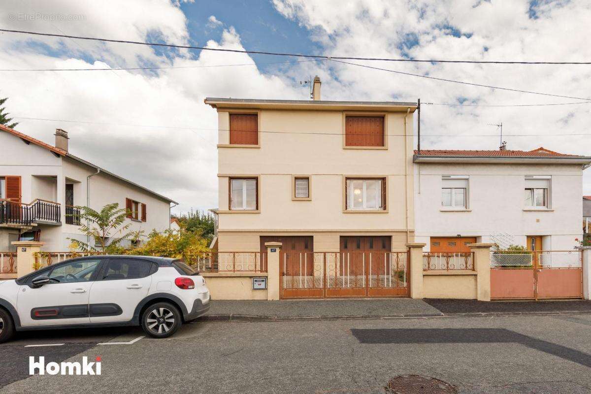 Maison à CLERMONT-FERRAND