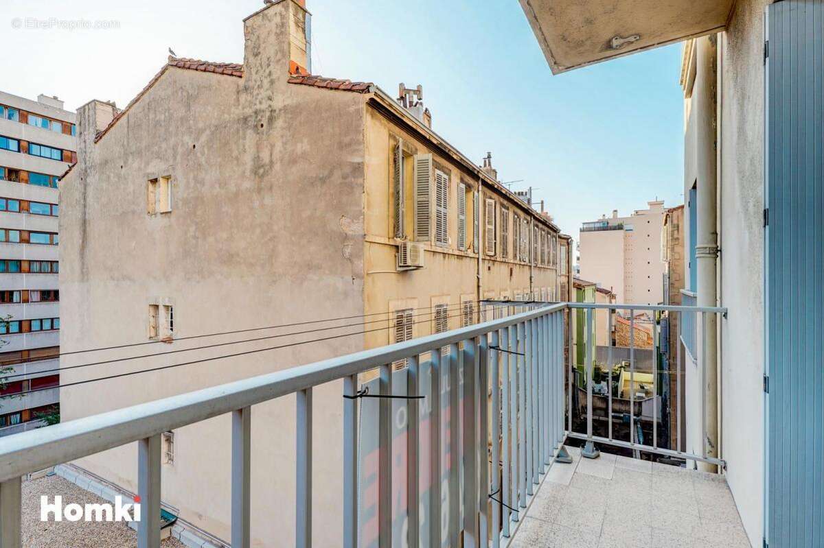 Appartement à MARSEILLE-6E