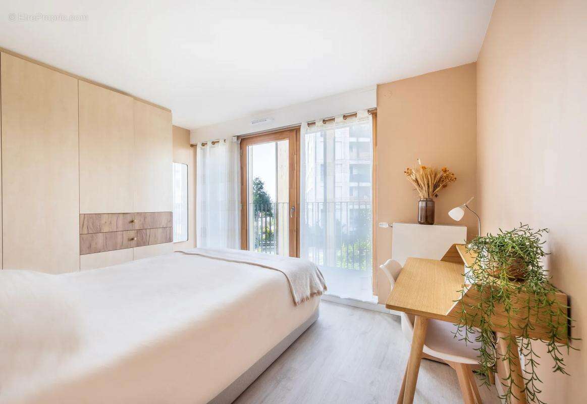 Appartement à NANTERRE