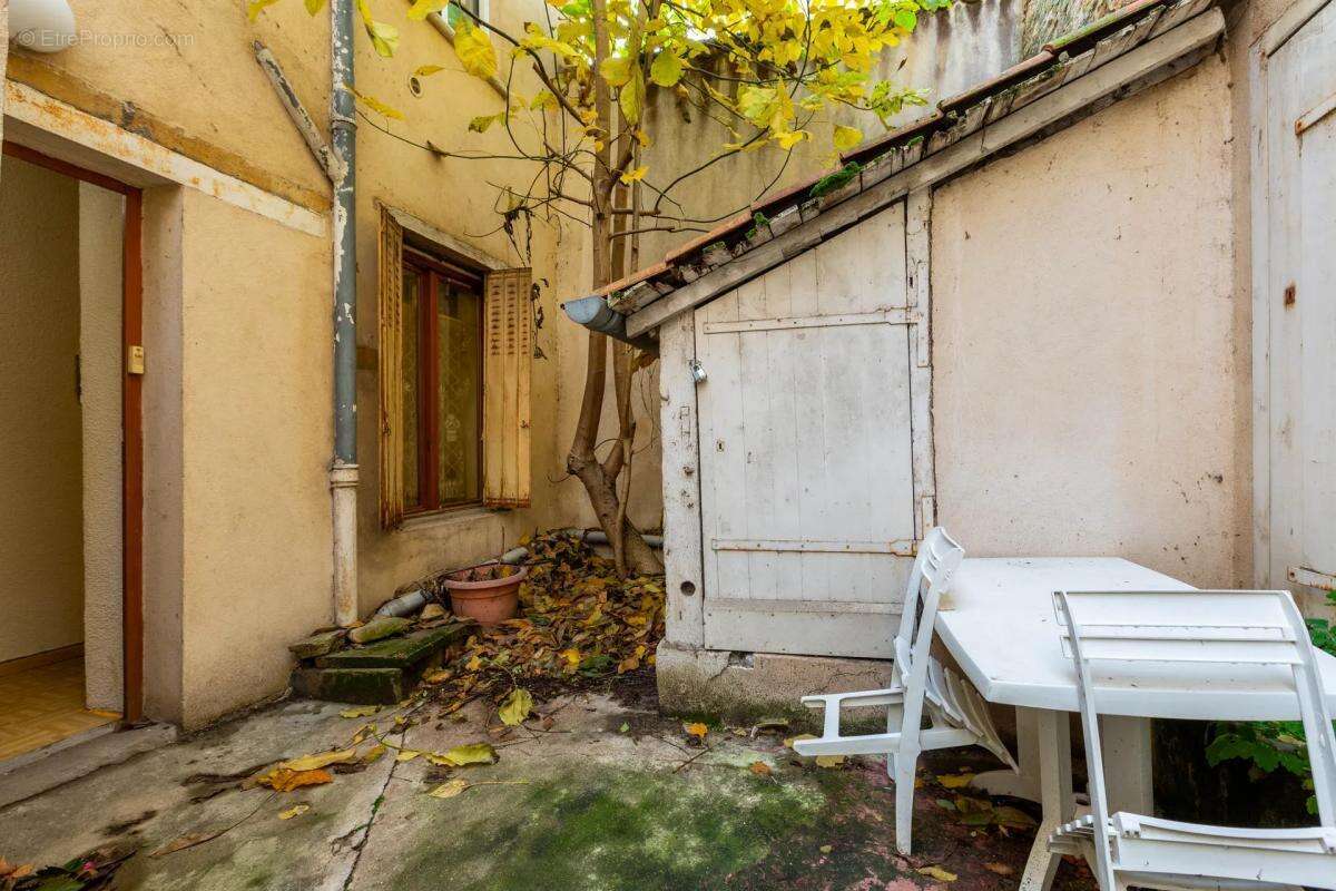 Appartement à LYON-5E