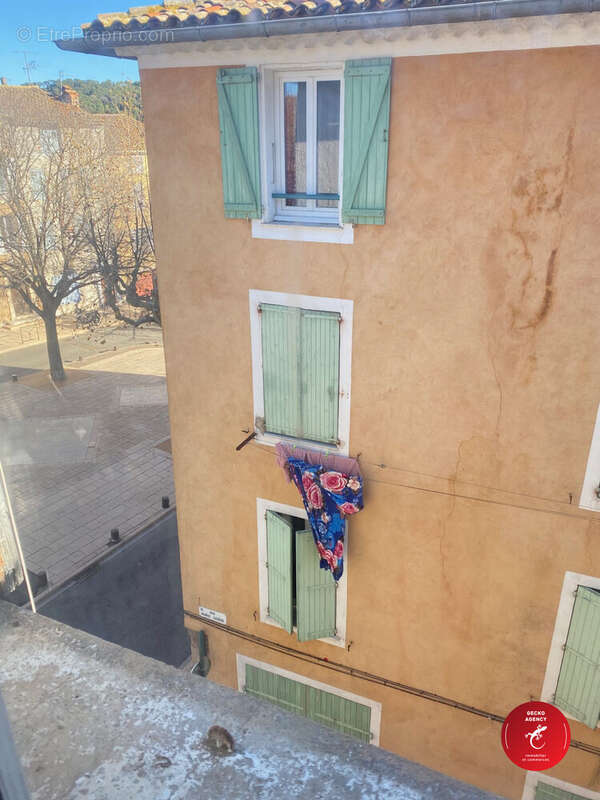 Appartement à LE MUY