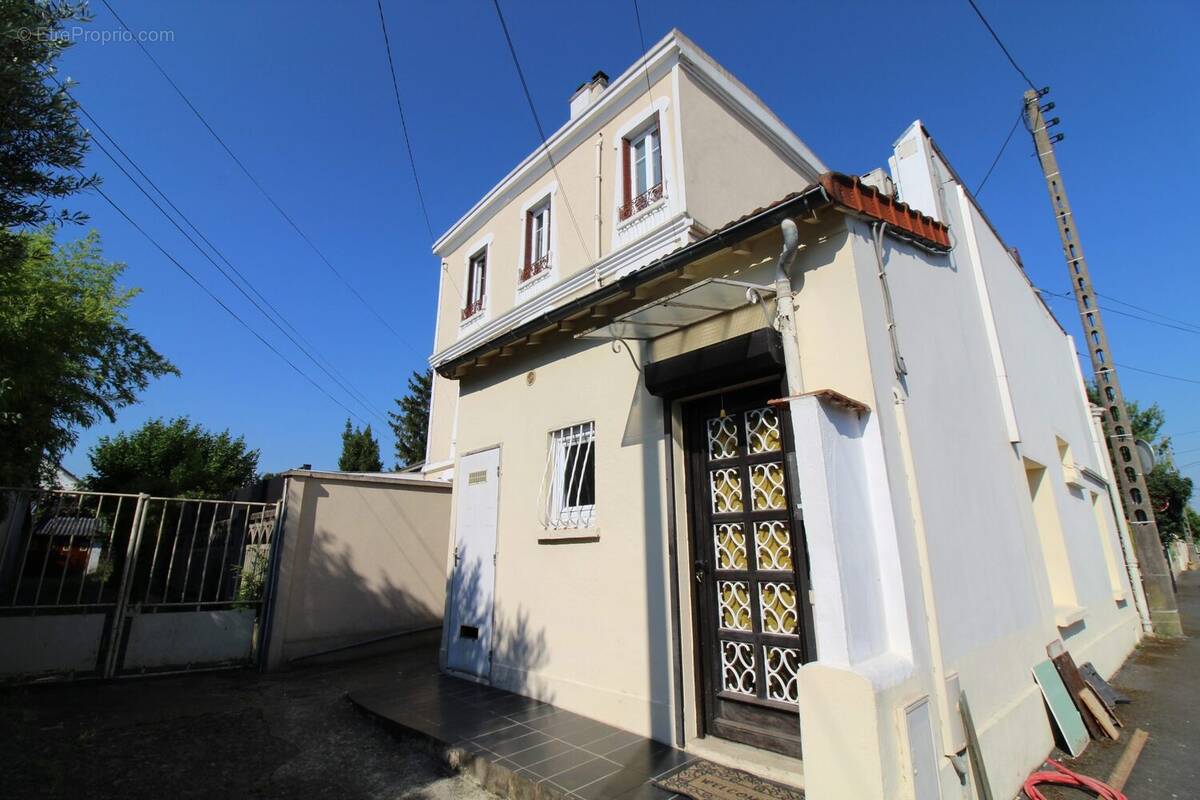 Maison à CHAMPIGNY-SUR-MARNE