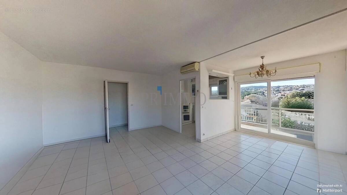 Appartement à FREJUS