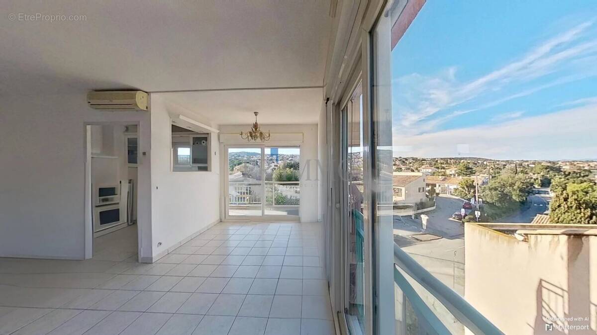 Appartement à FREJUS