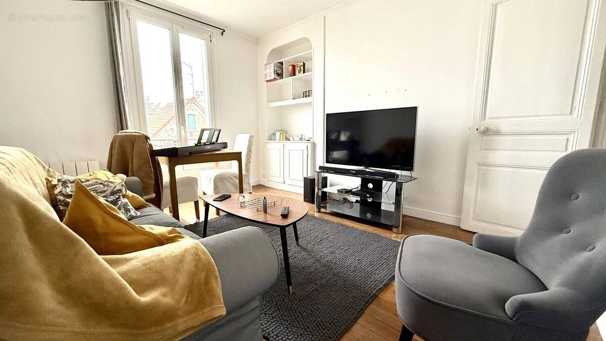 Appartement à LE RAINCY