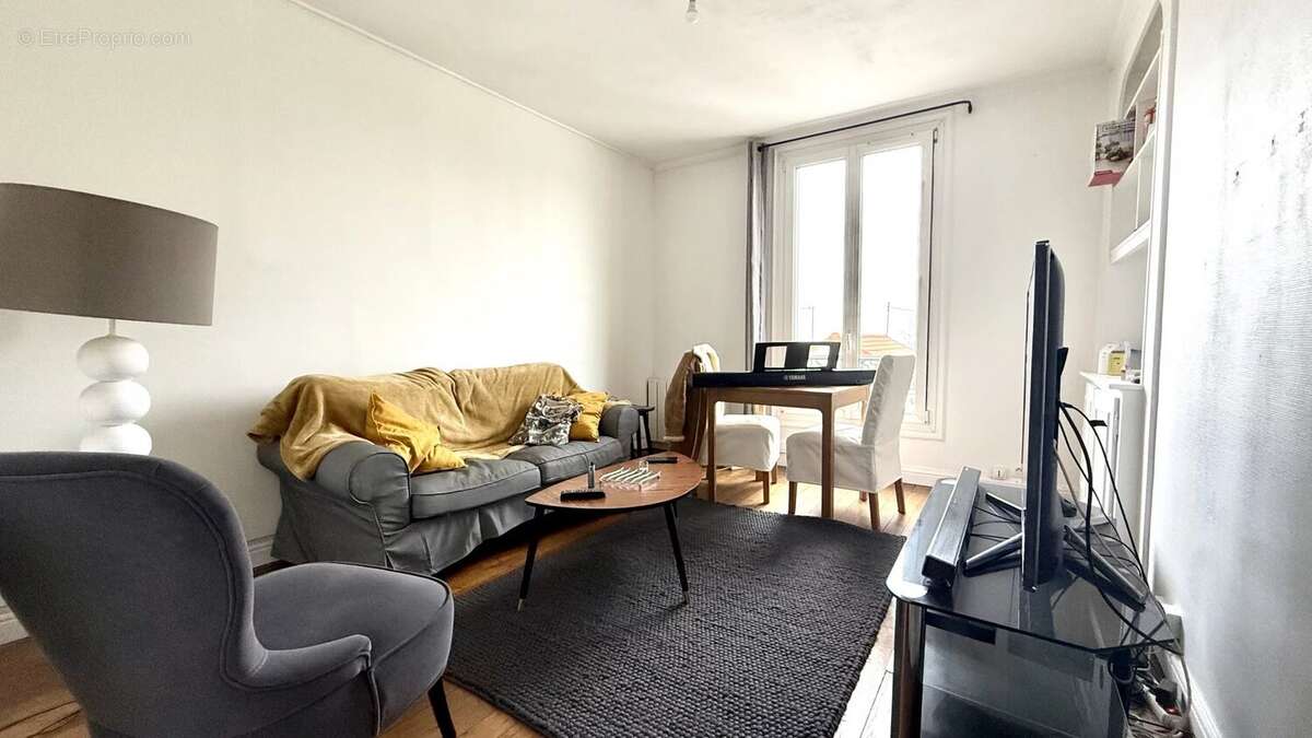 Appartement à LE RAINCY