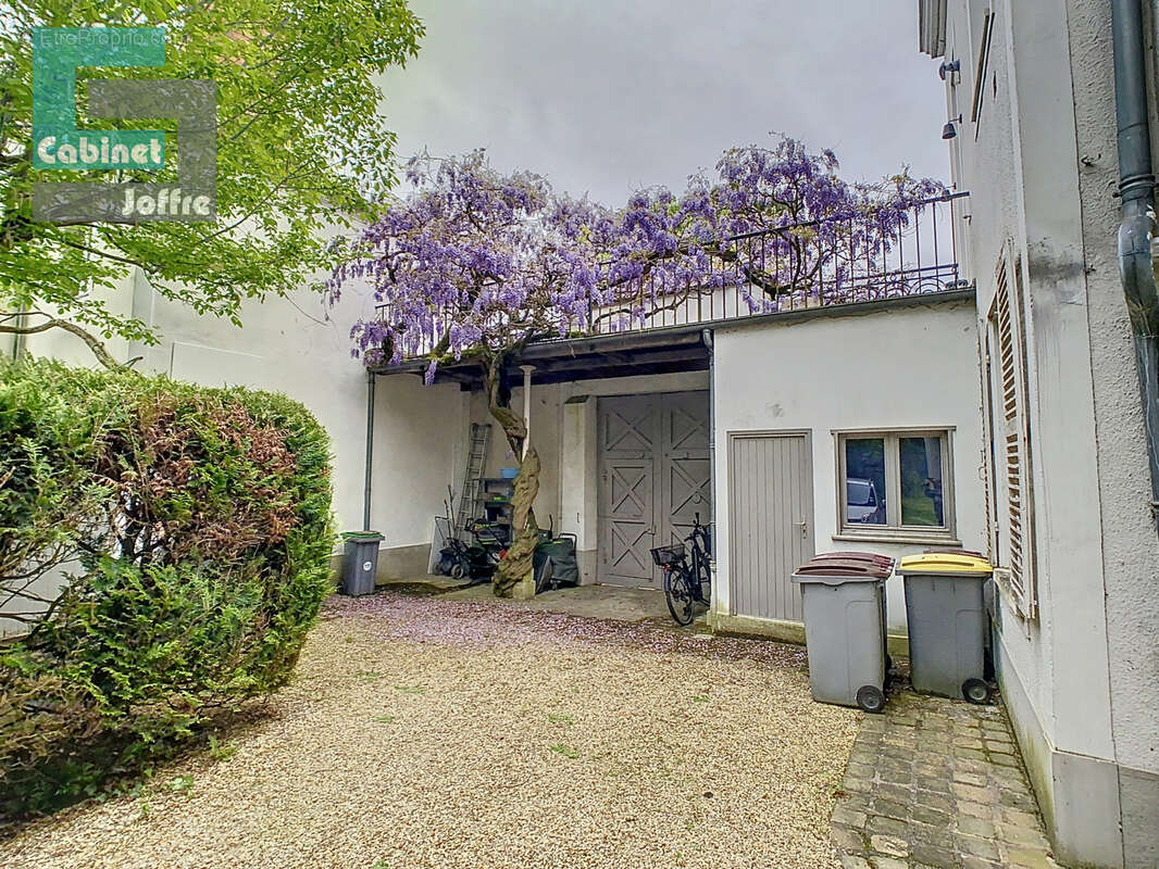 Appartement à FONTAINEBLEAU