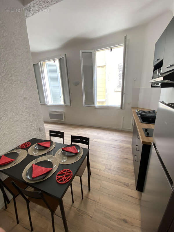 Appartement à MARSEILLE-2E