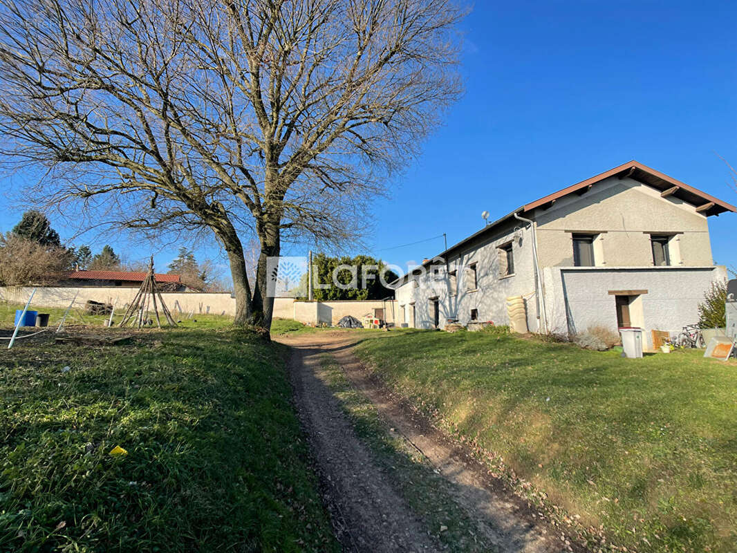 Maison à CHATILLON-SUR-CHALARONNE