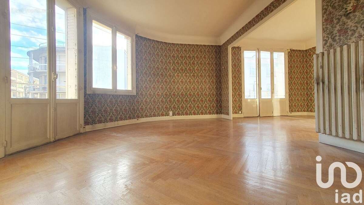 Photo 2 - Appartement à CLERMONT-FERRAND