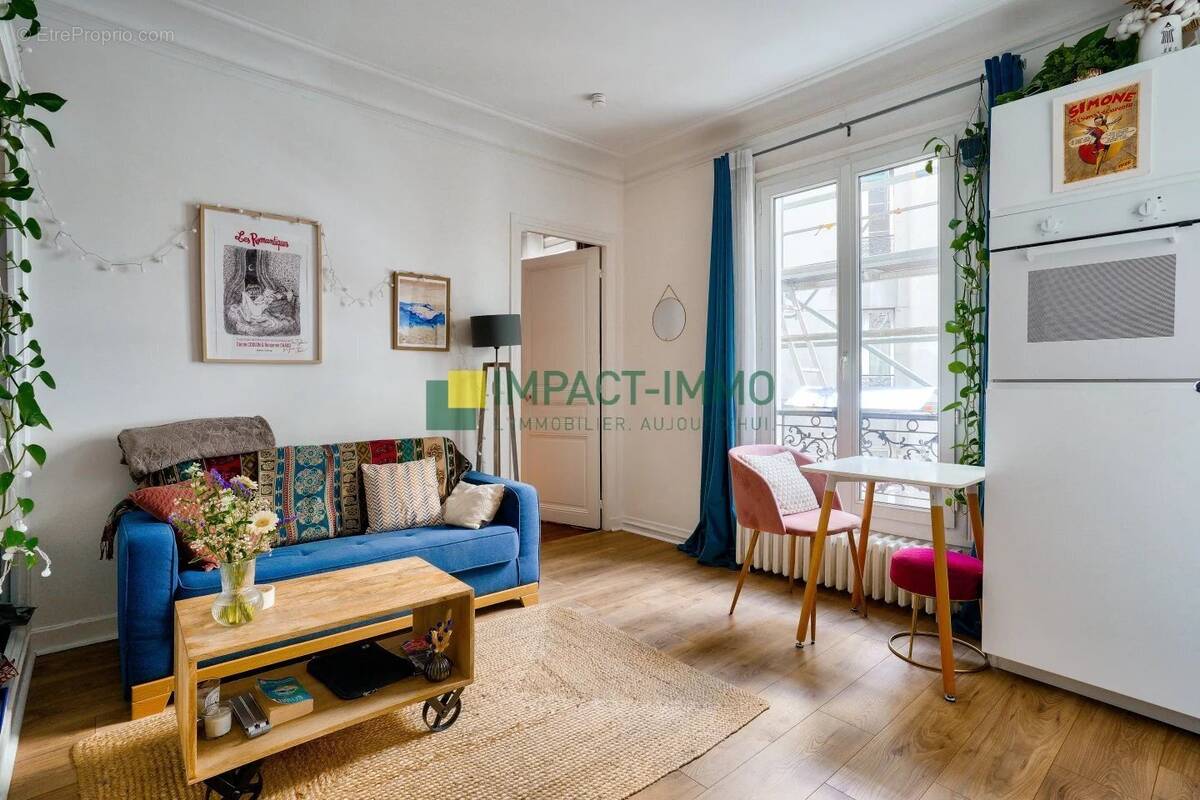 Appartement à PARIS-18E