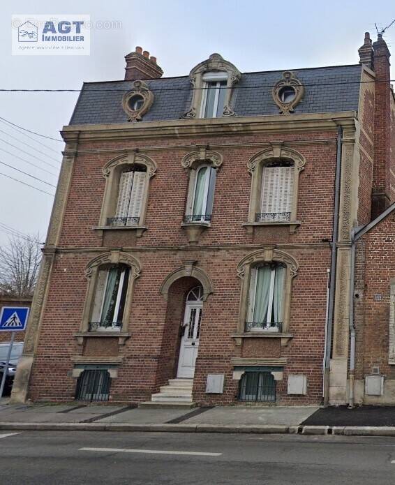 Maison à BEAUVAIS