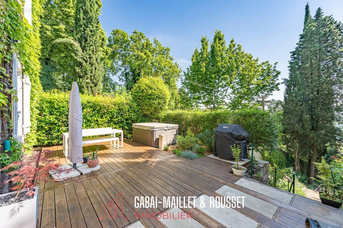 Appartement à LYON-4E