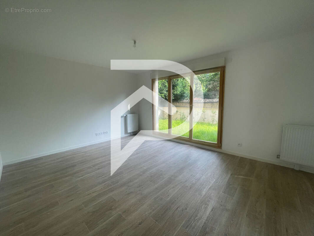 Appartement à PIERREFITTE-SUR-SEINE