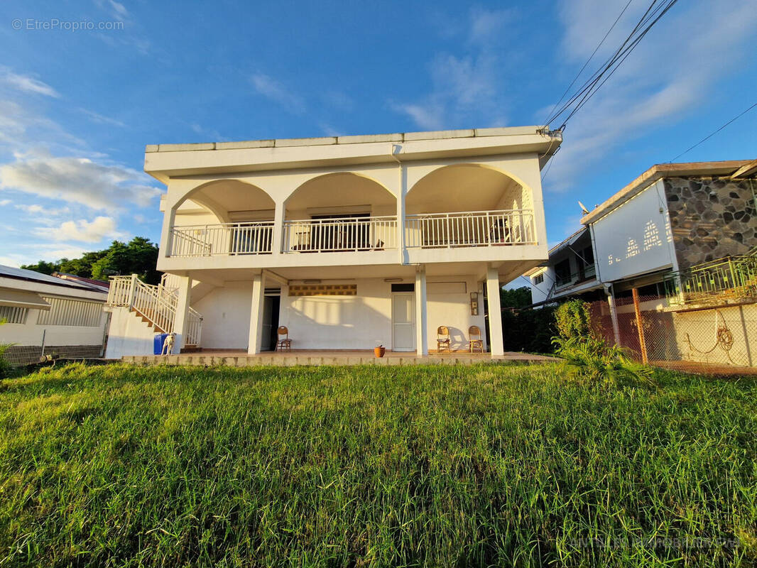 Maison à LE LAMENTIN