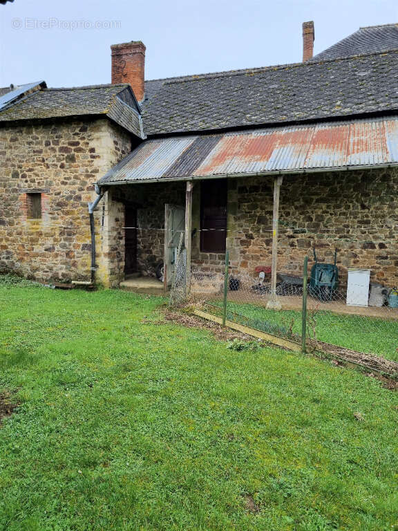 Maison à MEDREAC