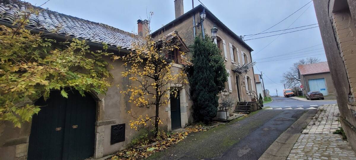 Maison à DELME