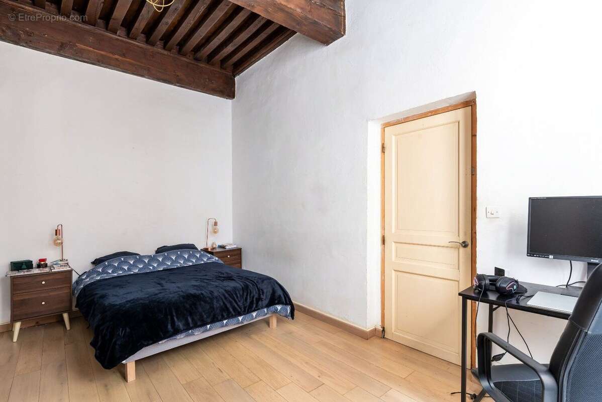 Appartement à LYON-1E