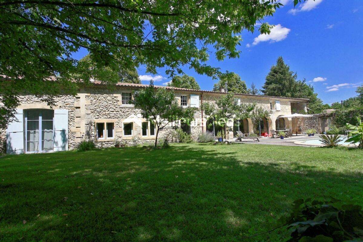 Maison à SAINT-SELVE