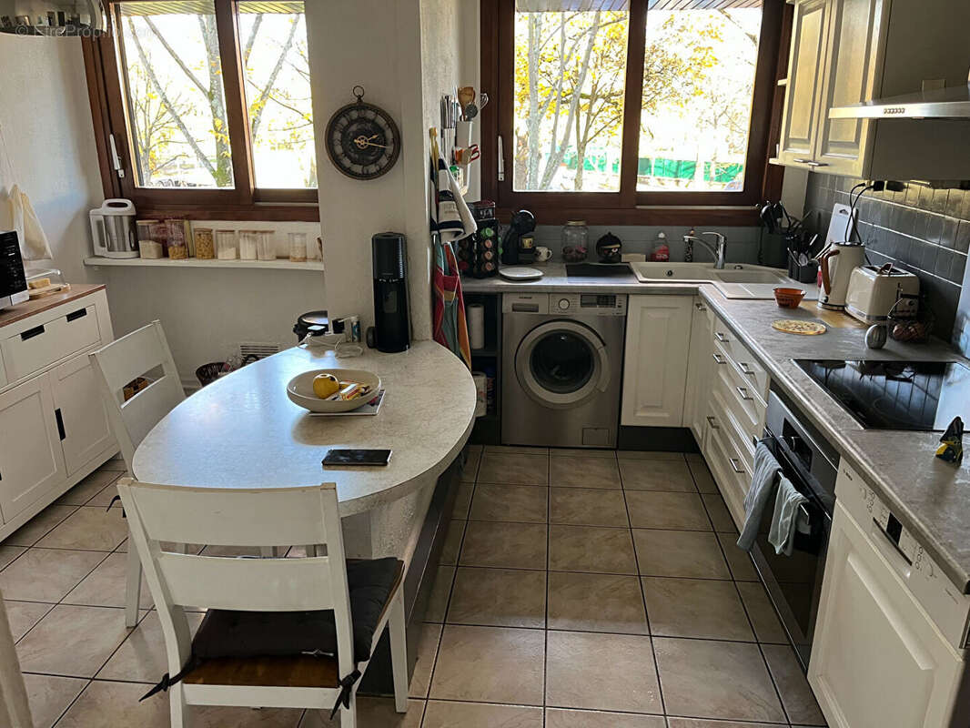 Appartement à MAISONS-LAFFITTE