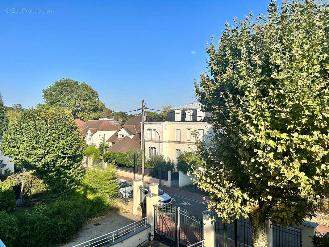 Appartement à MAISONS-LAFFITTE