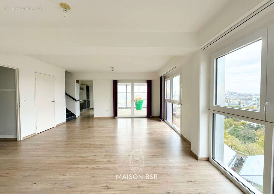 Appartement à NANTES