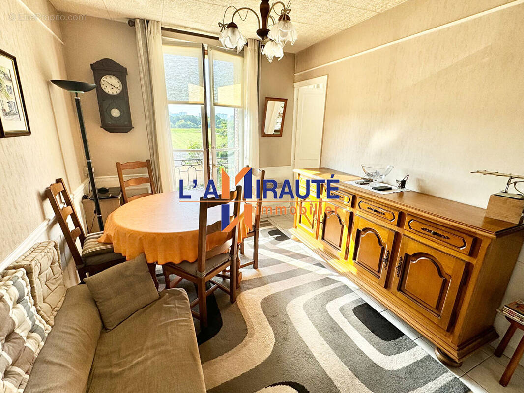 Appartement à CARRIERES-SUR-SEINE