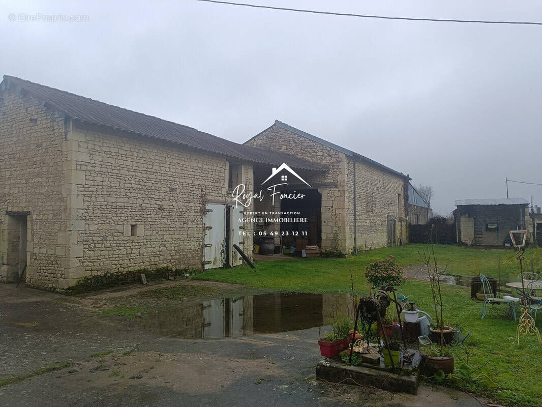 Maison à MARIGNY-MARMANDE