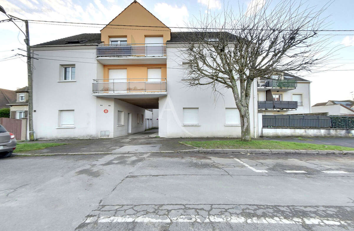 Appartement à OZOIR-LA-FERRIERE