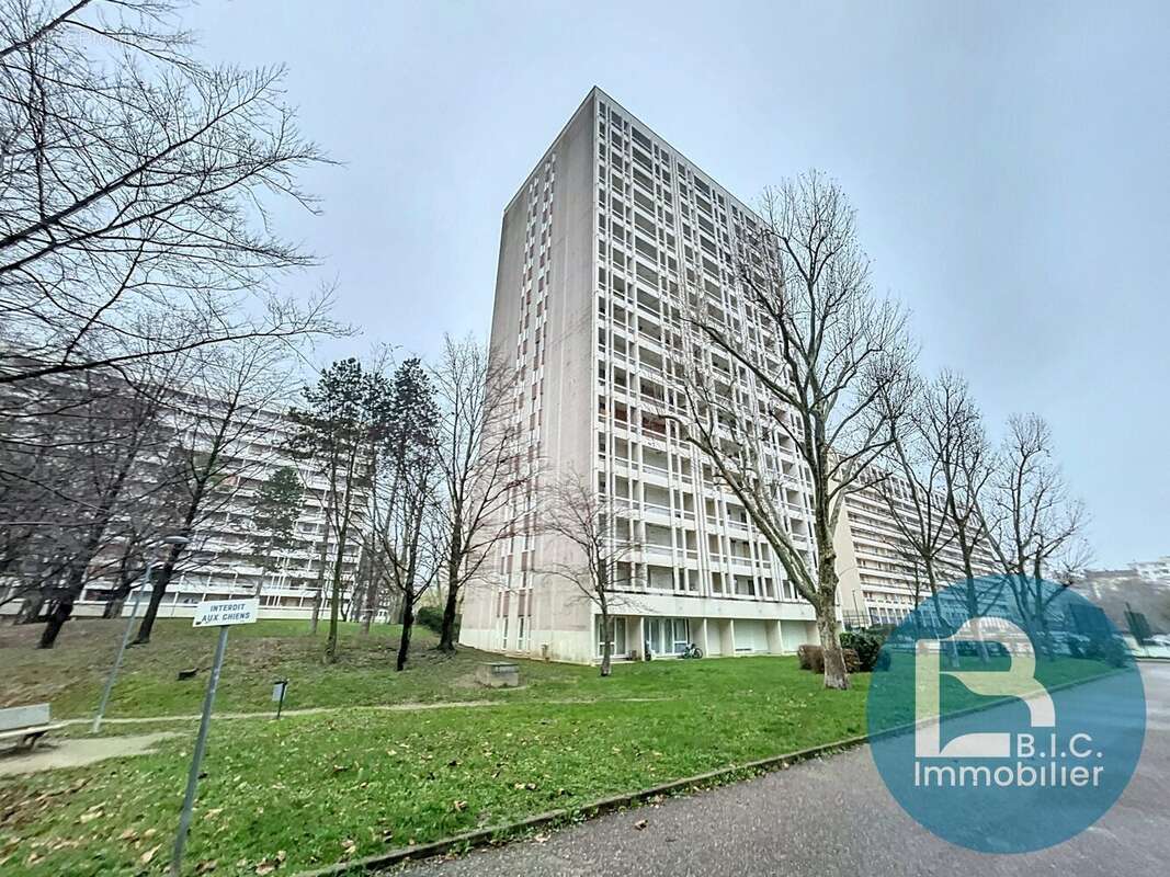 Appartement à VILLEURBANNE