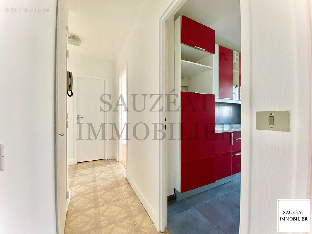 Appartement à MONTROUGE