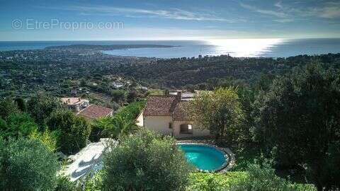 Maison à ANTIBES