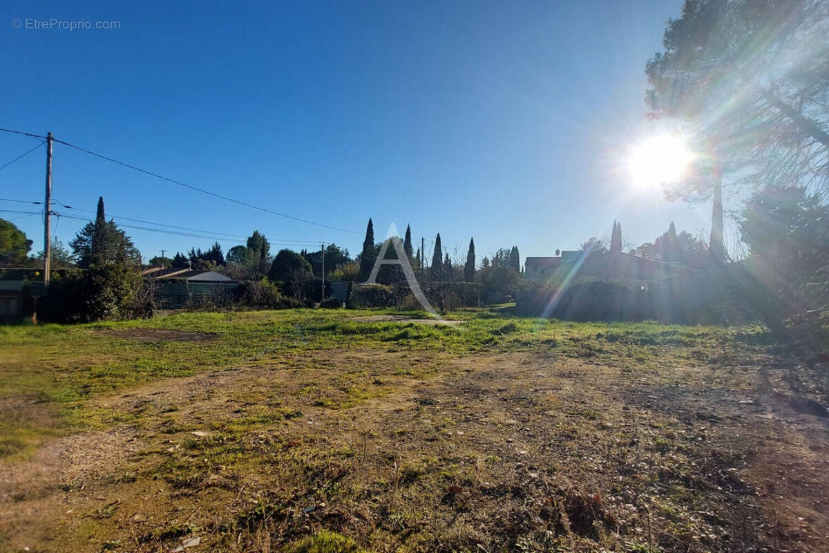 Terrain à GAREOULT