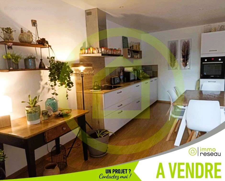 Appartement à SABLONS