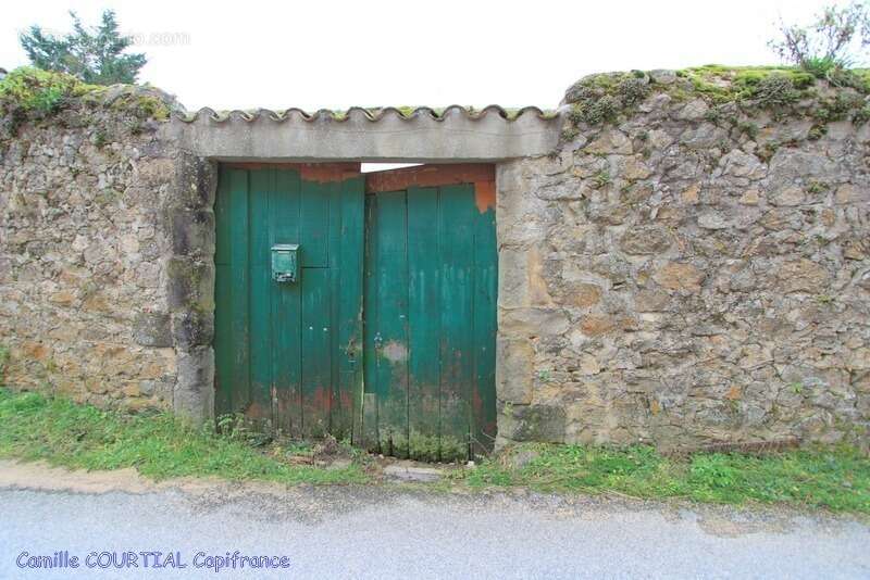 Maison à VERNOUX-EN-VIVARAIS