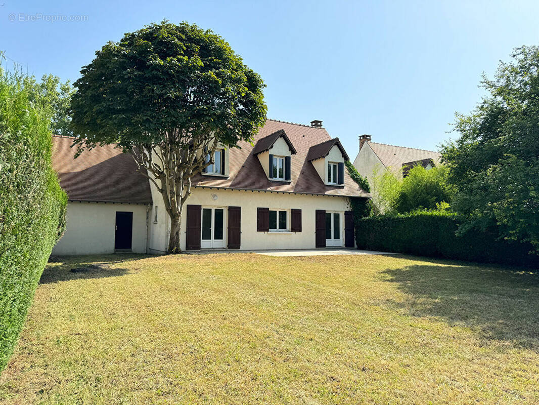 Maison à MARLY-LE-ROI