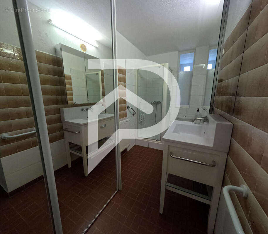 Appartement à HYERES