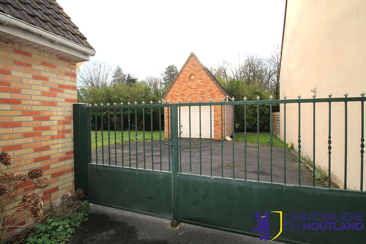 Maison à BERGUES