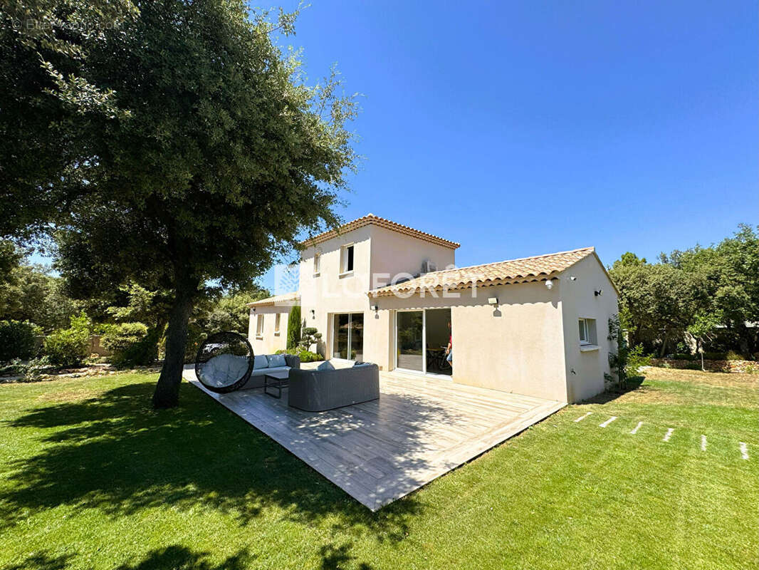 Maison à SAINT-MAXIMIN-LA-SAINTE-BAUME