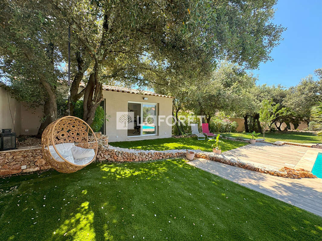 Maison à SAINT-MAXIMIN-LA-SAINTE-BAUME