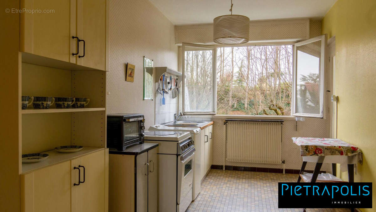 Appartement à LYON-5E