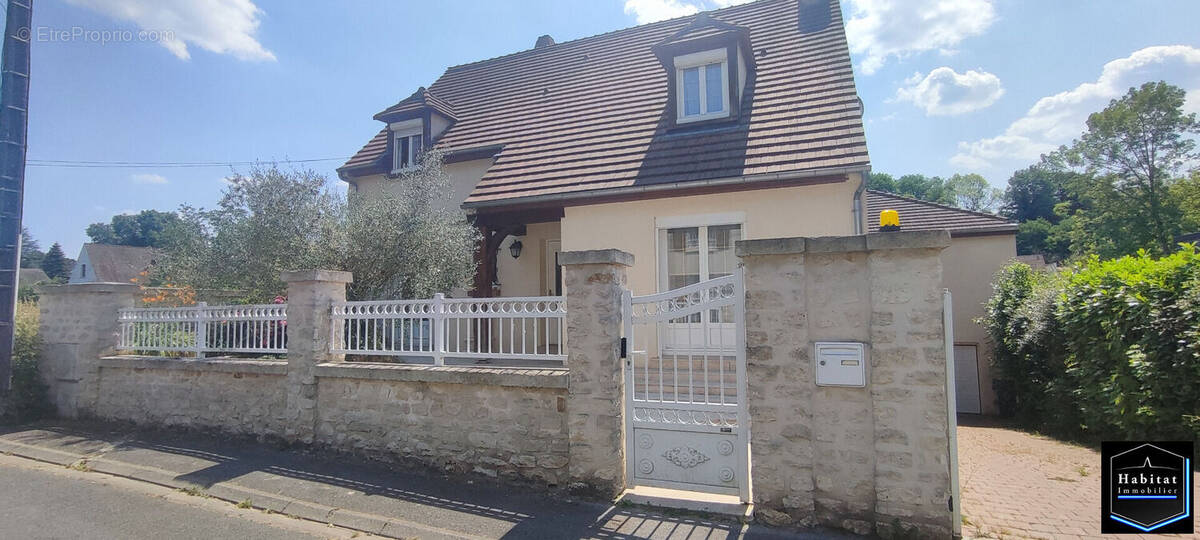 Maison à CREPY-EN-VALOIS